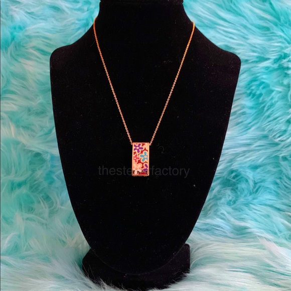 Luxury Jewelry Set - Picture 6 of 7